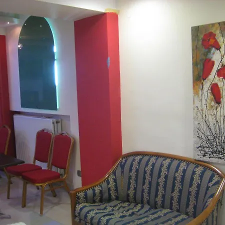 Valentina Hotel 2*