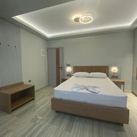 Valentina Hotel 2*